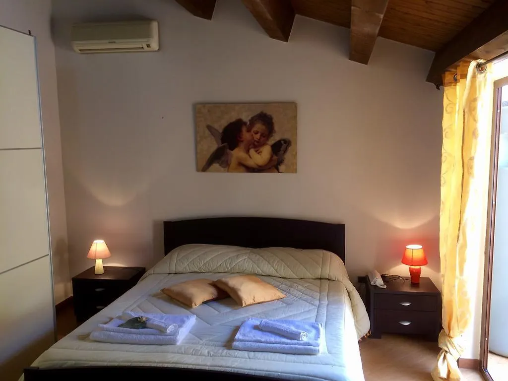 카스텔라마레델골포 Casa Longo 아파트